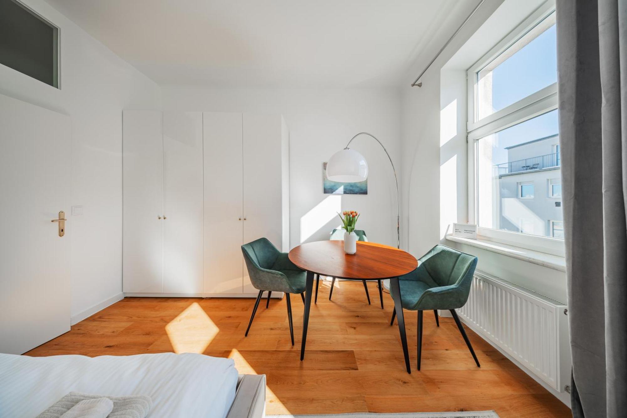 Sonnige Altbauwohnung Nahe Wien Hauptbahnhof Dış mekan fotoğraf